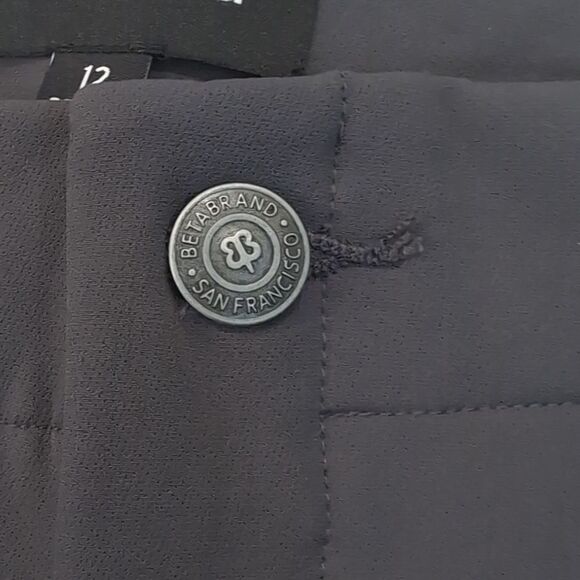 Betabrand Gray Travel Cargo Pants Sz 12 Petite NWT - Picture 12 of 15
